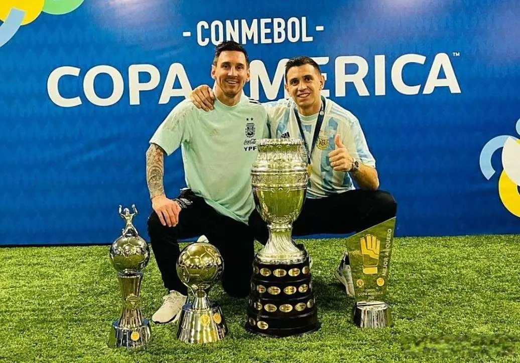 万转会告吹, 他们引入的, msn 万转会告吹, 他们引入的, msn