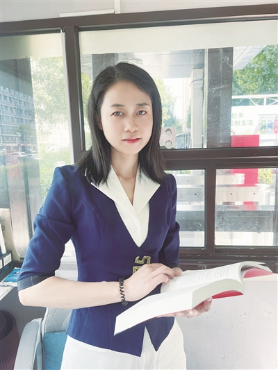 创体教特色, 牢牢抓住跃 创体教特色, 牢牢抓住跃