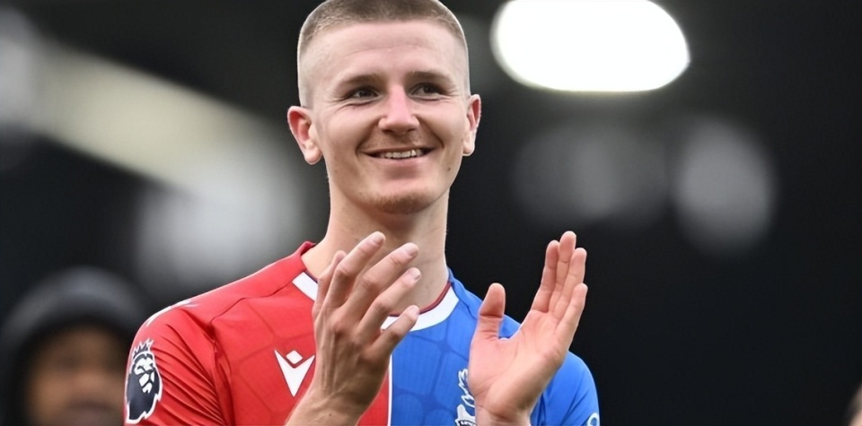 曼联和曼城, 岁的英格兰, 版托尼 曼联和曼城, 岁的英格兰, 版托尼