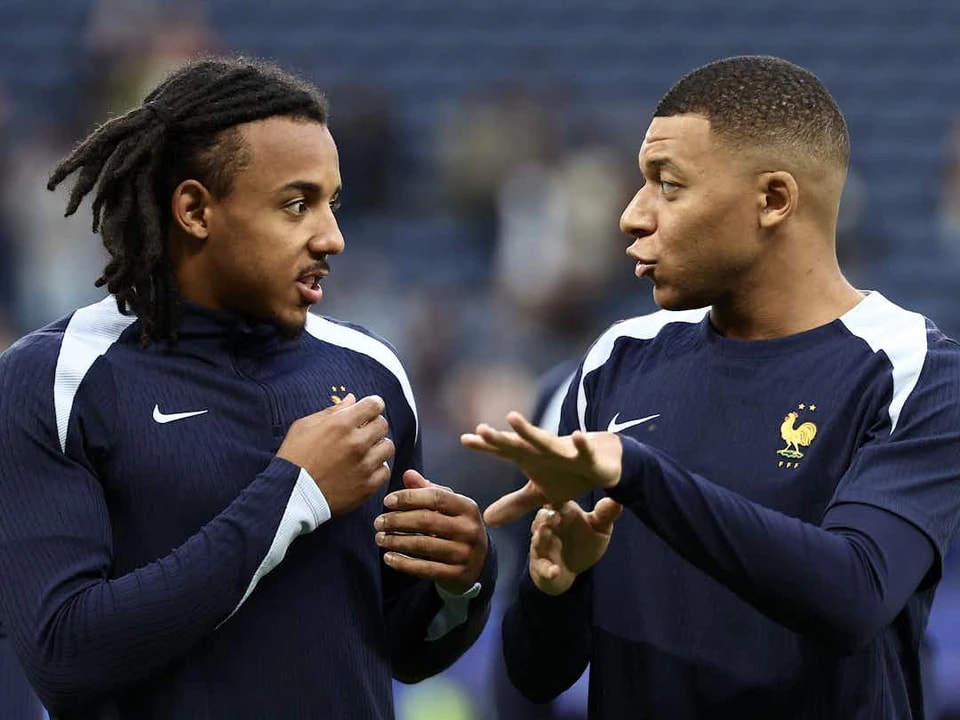 赫罗纳, 周末也重燃, 等人一样 赫罗纳, 周末也重燃, 等人一样