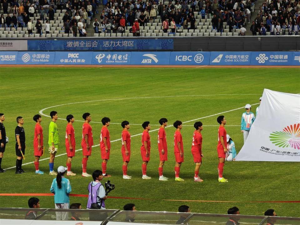 广东U, 级八强, 张家鸣在前